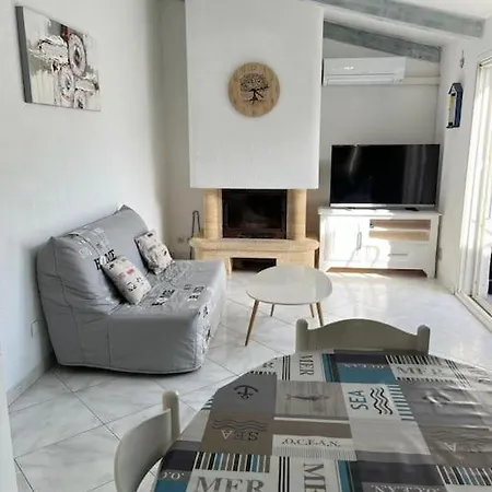 Maison Dans Holiday home Agde